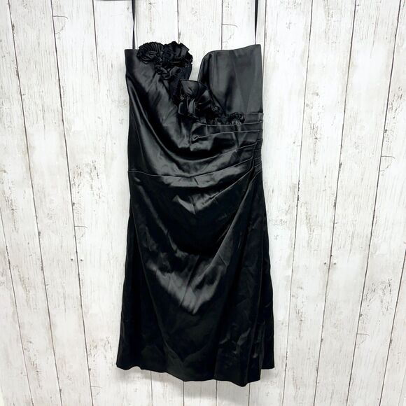 White House Black Market Dress Women Sz 10 Strapless Mini Ruffled Evening Dress - Picture 1 of 3